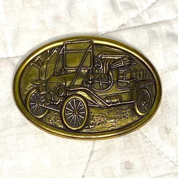 Vintage Model A car belt buckle - Picture 1 of 8